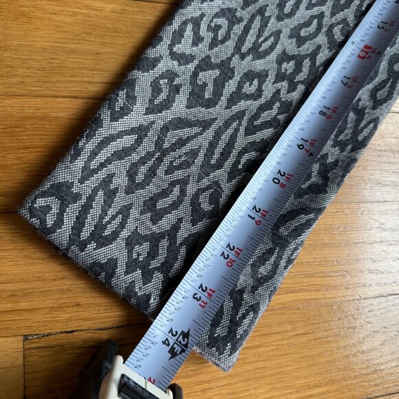 Soft Surroundings Size S Womens Gray Lyra Leopard Print Full Zip Hoodie - Picture 13 of 16